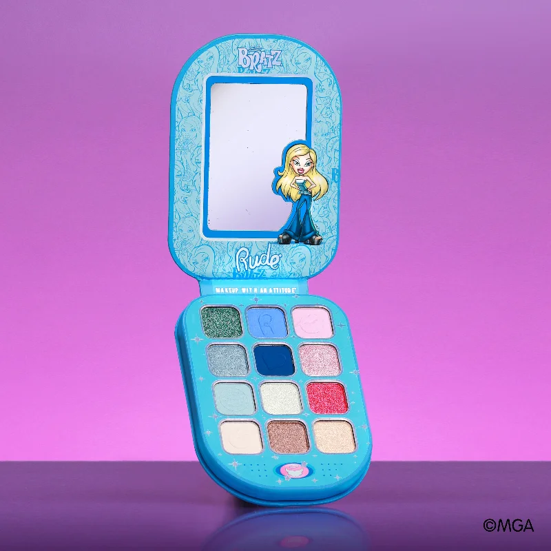 Eye shadow for instant looks-Bratz Cloe Eyeshadow Palette - Angel