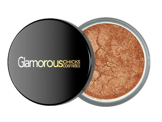 Eye shadow for striking glamour-Mink