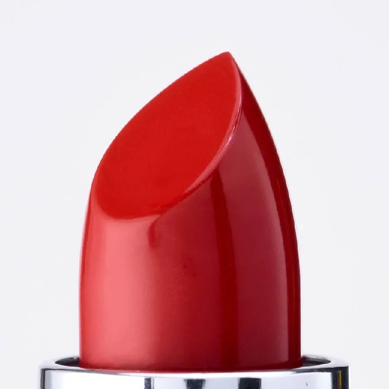 Essential lipstick for office wear-Risqué!