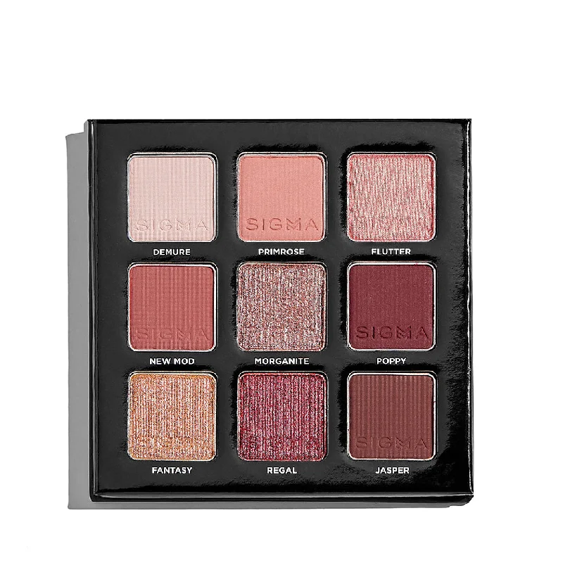 Eye shadow with blendable formula-ROSY EYESHADOW PALETTE