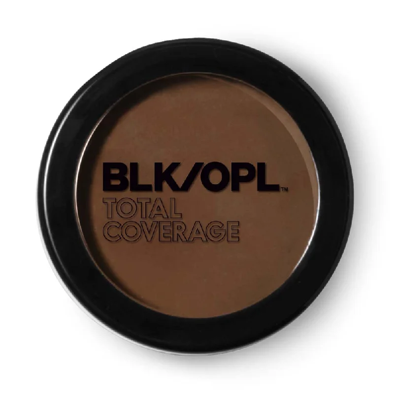 Liquid foundation with ethical formula-TOTAL COVERAGE™ Concealing Foundation