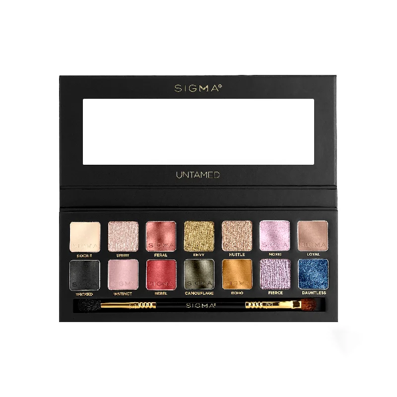 Eye shadow with delicate glitter palette-UNTAMED EYESHADOW PALETTE