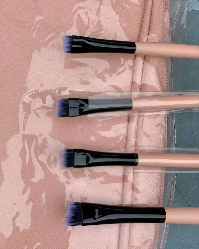 Liquid foundation for older complexions-Avour Foundation Flat Brush