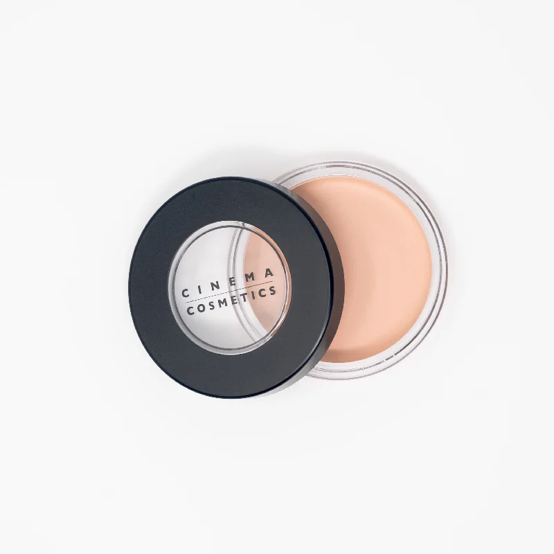 Liquid foundation with velvety texture-Cinema Cosmetics - Cream Foundation Orange