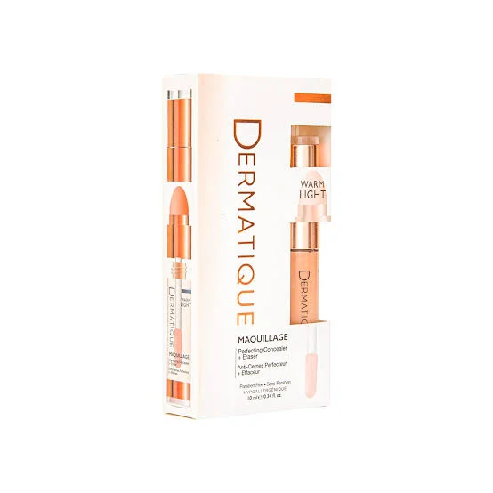 Concealer for smooth texture concealing effect-dermatique concealer light