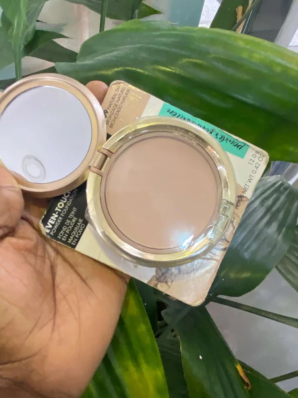 Liquid foundation with water-resistant coverage-Milani Even Touch Powder Foundation